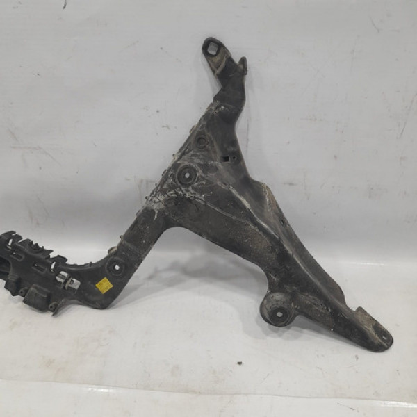 Guia Parachoque Traseiro Esquerdo  Audi A3 2009 A 2011 I135