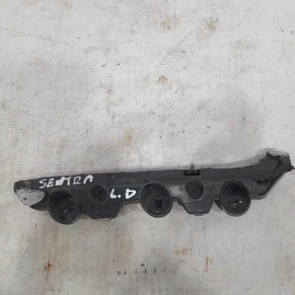 Suporte Do Parachoque Dianteiro Dir Nissan Sentra 2018  I230