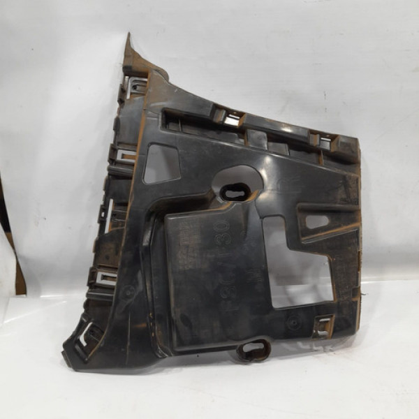 Guia Do Parachoque Traseiro Lado Direito Bmw 320i 2012 I701