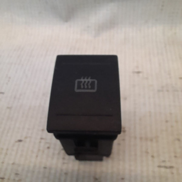 Botão Interruptor Desembaçador Trasei Polo 2003 A 2012 Yz123