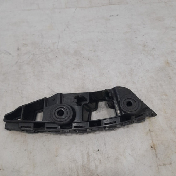 Suporte Do Parachoque Dianteiro Esquerdo Jetta 2015 I351