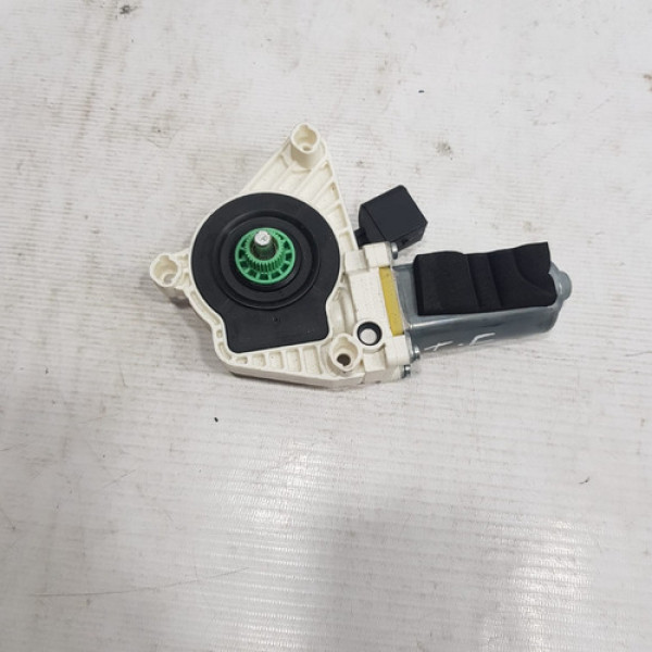 Motor De Vidro Elétrico Tras Esq Mercedes  Cla200 2016 C307