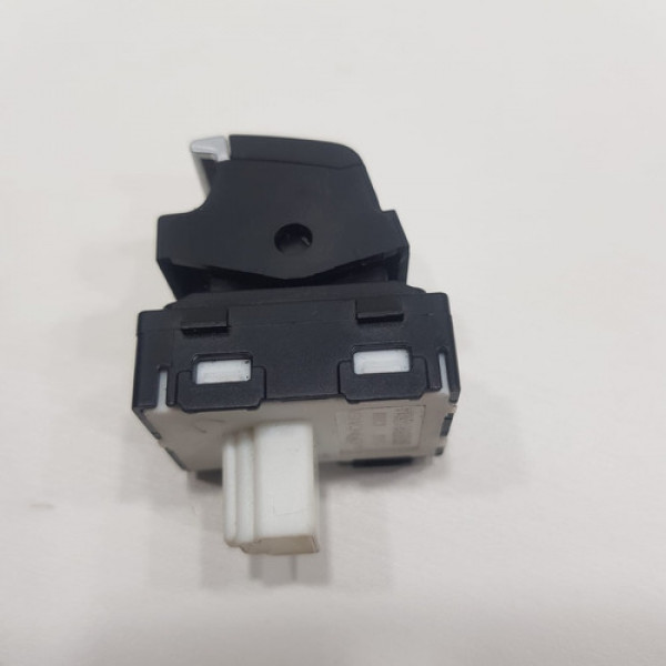 Botão De Vidro Traseiro Tiggo 8 2021 A 2023 Yz256