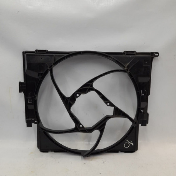 Defletor Da Ventoinha Bmw 320i 2.0 2009 A 2012 L170