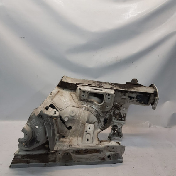 Longarina Caixa Roda Direita Audi A3 2010  Mn174