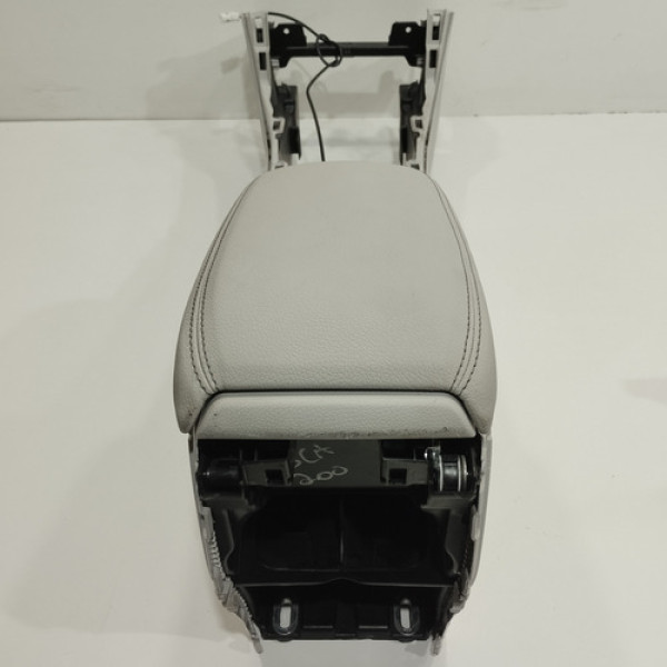 Console Central Gla200 2015 2016 2017 2018 Bc1089