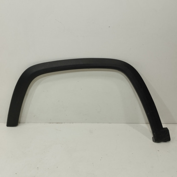 Moldura Paralama Dianteiro Esquerdo  Commander 22 2023 N660