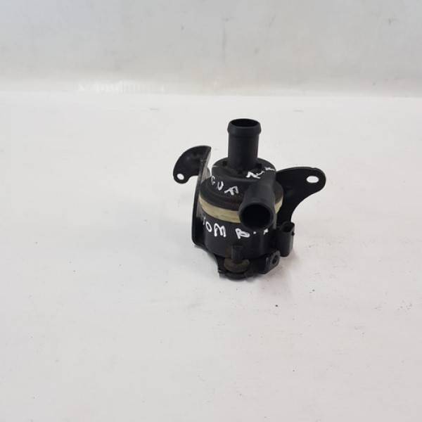 Bomba D\'água Auxiliar Audi A4 2.0 2013   U127