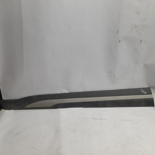 Soleira Da Porta Dianteira Esquerda Nissan Kicks  N288