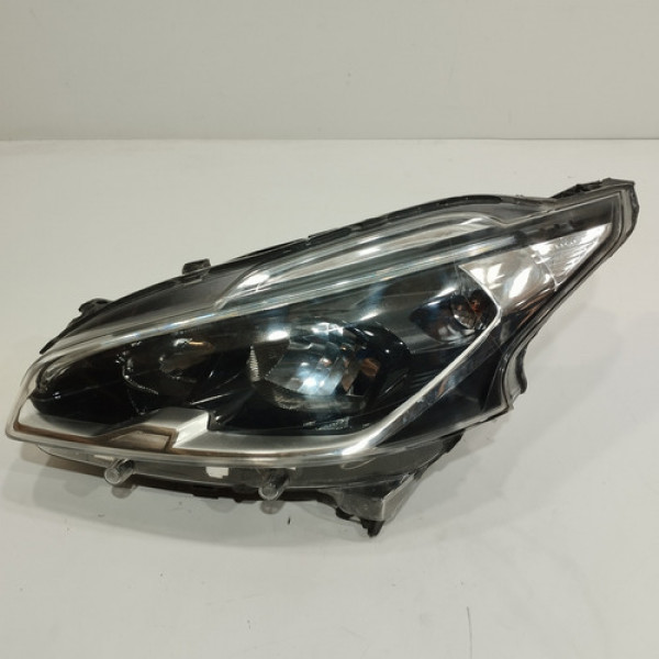 Farol Led Esquerdo Peugeot 208 1.6 2016 2018 O228 Avaria 