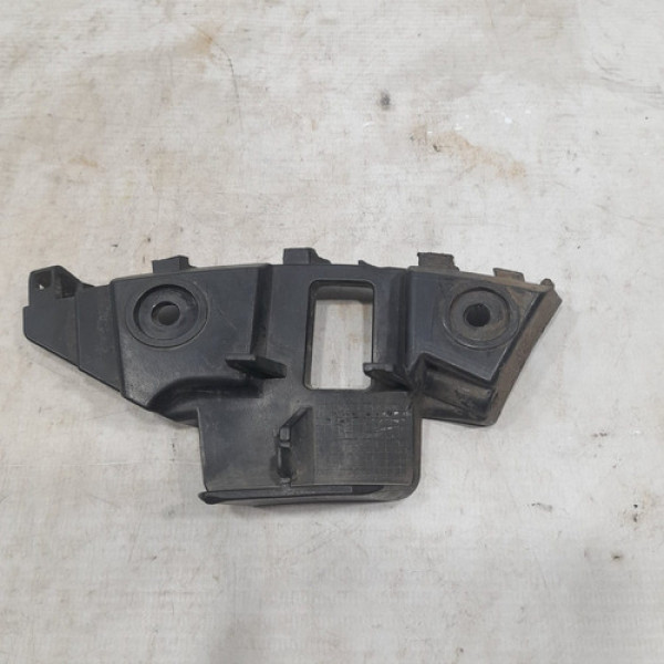 Guia Do Parachoque Dianteiro Direito  Jetta 2010 I335