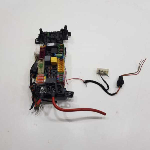 Caixa De Fusível Mercedes A200 2014  Lm696