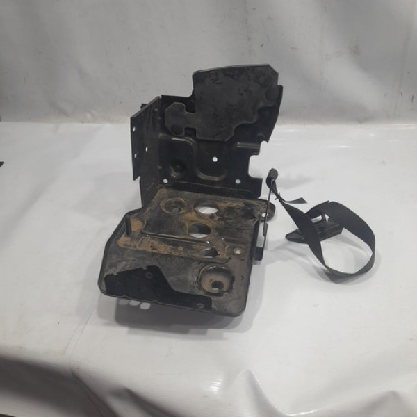 Suporte Da Caixa De Bateria Fiat Mobi  2020   Qr65