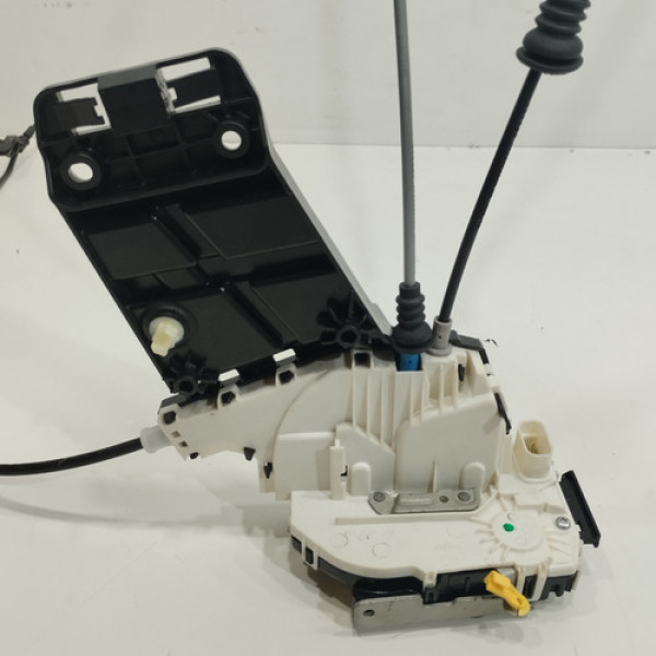 Fechadura Porta Dianteira Esquerda Commander 2022 23 Ab1768