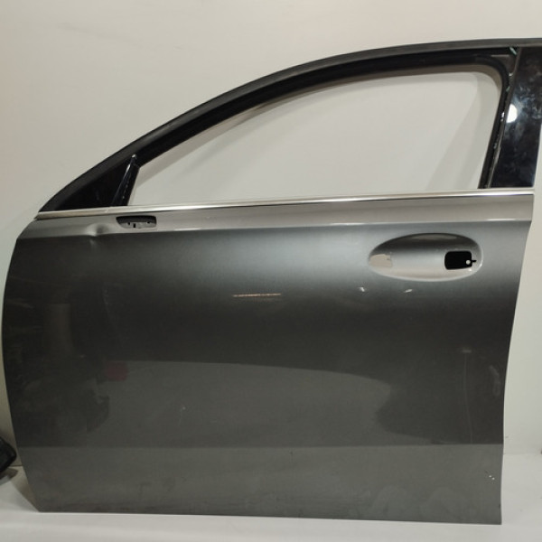 Porta Dianteira Esquerda A200 Sedan 2019 2022 F546