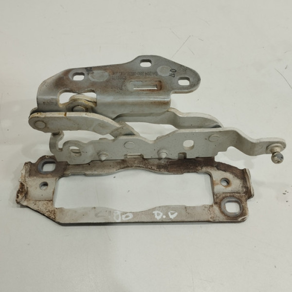 Dobradica Braco Capo Direito C180 2012 2013 2014 Pq771