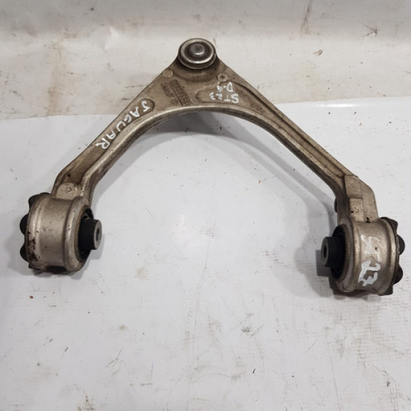 Balança Bandeja Superior Dianteira Esquerda Jaguar 16 18st40