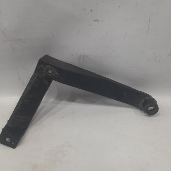 Guia Parachoque Traseiro Direito Vw Touareg 2008 A 12  I125