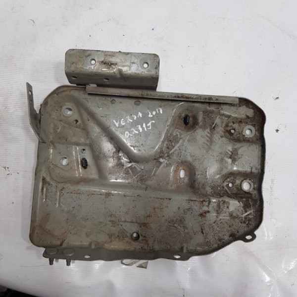 Suporte Da Caixa De Bateria Versa 2017   Qr314