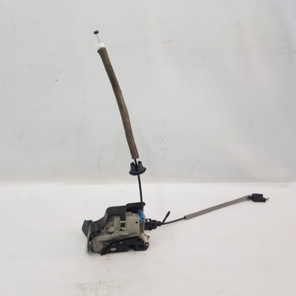 Fechadura Porta Dianteira L.e Audi A3 2015 A 2020ab582