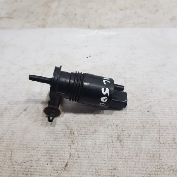 Bomba Agua Esguicho Mercedes Ml500 2005 A 2012  Vw155