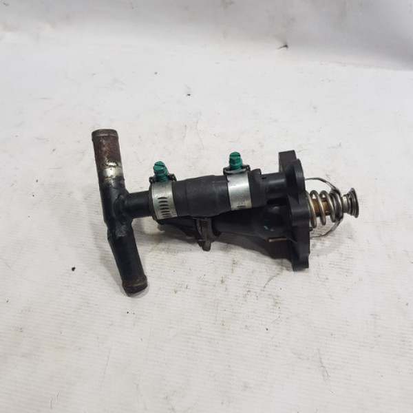 Válvula Termostática  Ford Focus 2014 2.0  V288