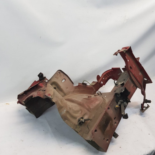 Longarina Caixa Roda Citroen C3 08 09 10 11 12 Mn205