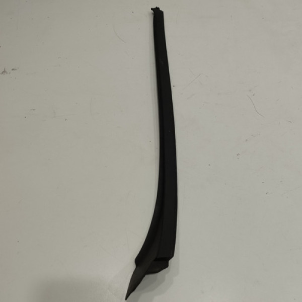 Pestana Parabrisa Esquerdo A200 Sedan 2019 2022 N681