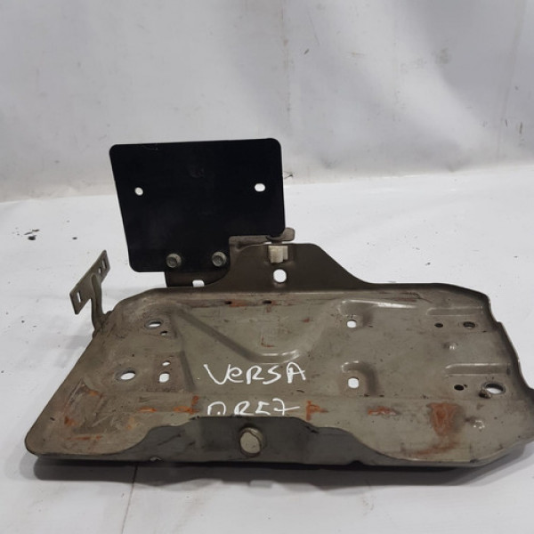 Suporte Da Caixa De Bateria Versa 2018  Qr57