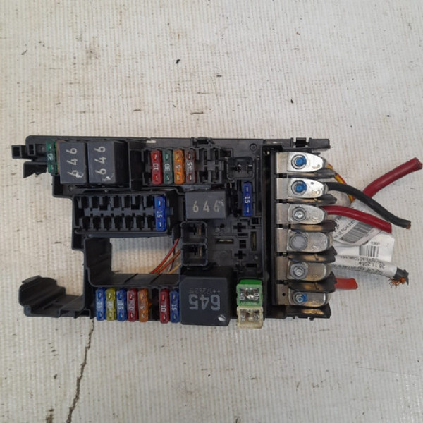 Caixa De Fusíveis Golf 2.0 Turbo 2015  Lm469