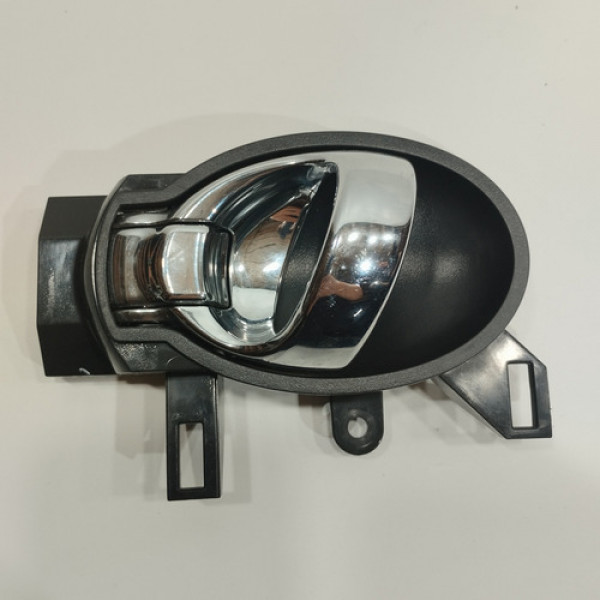 Maçaneta Interna Traseira Esquerda Versa 2012 2018 Ab32