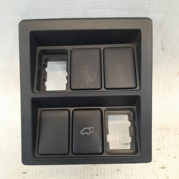 Moldura Botão Farol Milha Toyota Hilux 2.8 2016 A 2019  Yz80