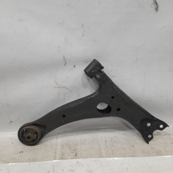 Bandeja Balança Traseiro Direito Corolla Xei 2022 St19