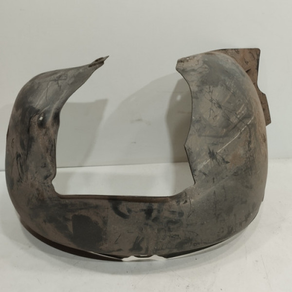 Protetor Parabarro Dianteiro Esquerdo Jetta 2007 2010 Ef335