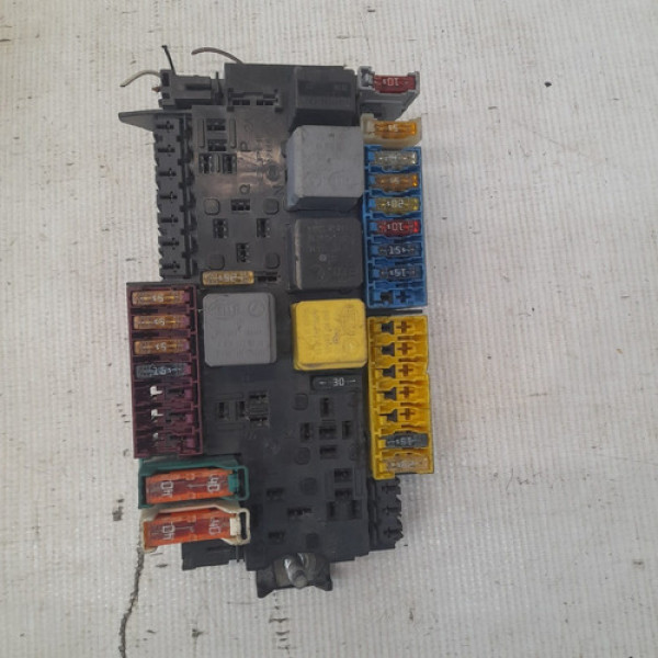 Caixa De Fusíveis Mercedes Benz Cla 200 1.6 2014/2016 Lm471