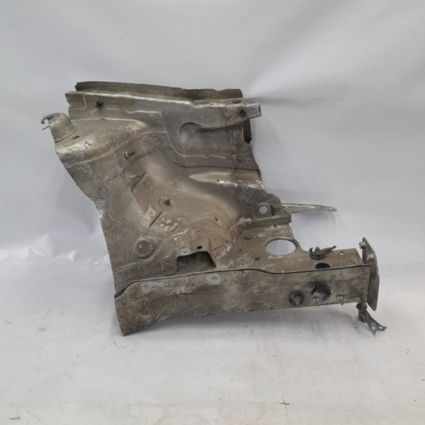 Longarina Caixa De Roda Volkswagen Fox 10 A 2014 Mn217