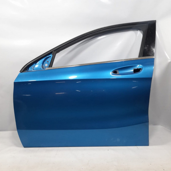 Porta Dianteira Esquerda Mercedes A200 2013 A 2015 F258