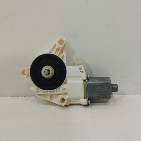Motor Vidro Dianteiro Esquerdo Gla200 2015 16 17 2018 C582