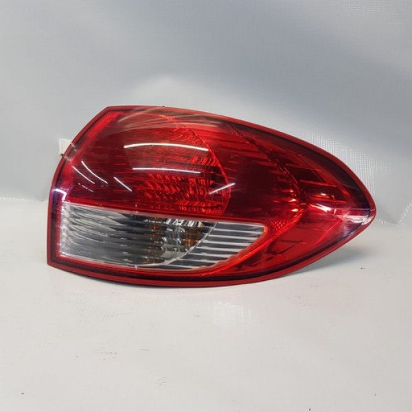 Lanterna Direita Subaru Tribeca 2008 2015 Fg287