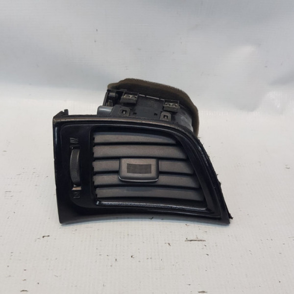 Difusor De Ar L.e Nissan Sentra 2014  Uv38