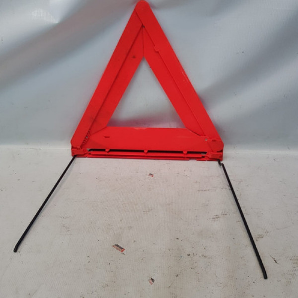 Triângulo De Segurança Automotivo Mercedes Benz 3.2 2002 A11