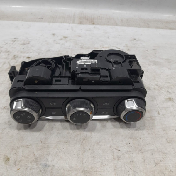 Comando Ar Condicionado Nissan Kicks 2016 A 2021 Q79