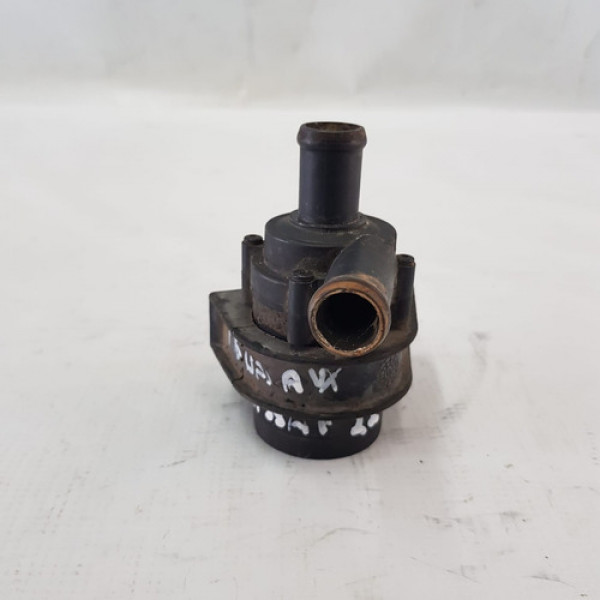 Bomba D\'água Auxiliar Volkswagen Passat 2.0 2012 U138