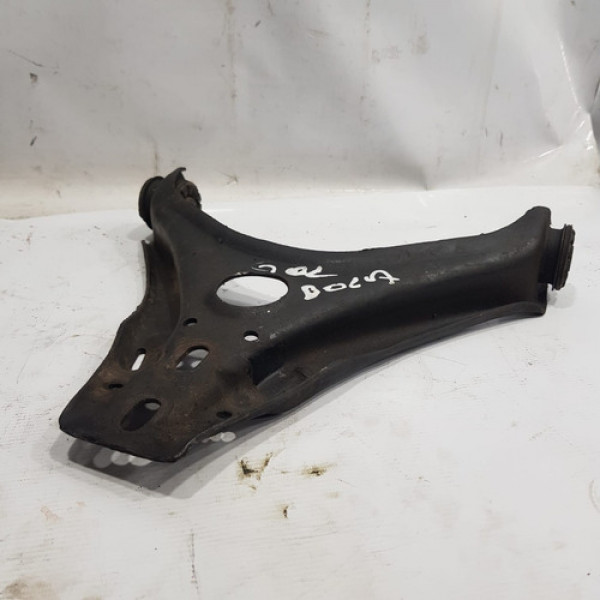 Balança Bandeja Dianteiro Direito Gol 1994 2000 St15