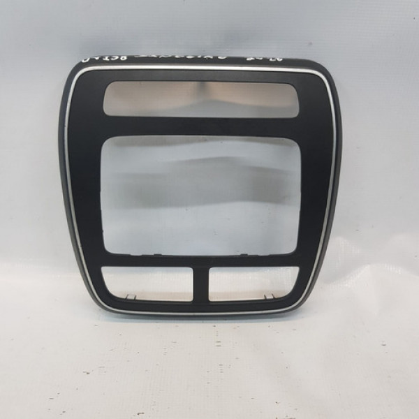 Moldura Multimídia Renault Sandero 2016 2019  Uv198