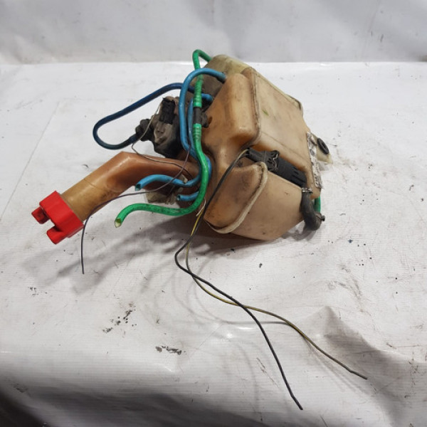 Reservatório Gasolina Partida Fria Uno 13 16 Ij309