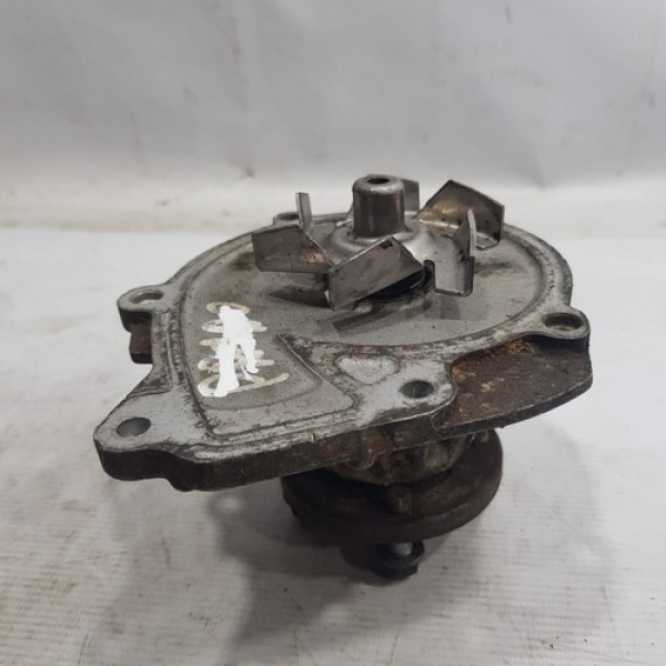 Bomba D Agua Hillux Sw4 3.0  1997 A 2002 V136