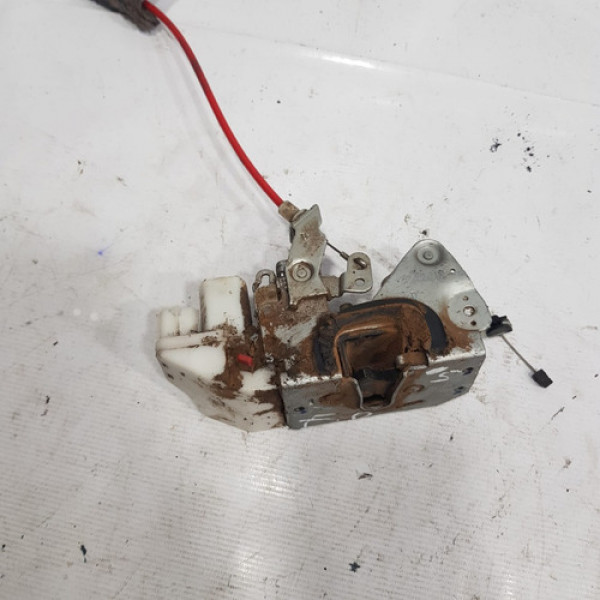 Fechadura Porta Traseira Direita Spacefox 2008 A 10 Ab835