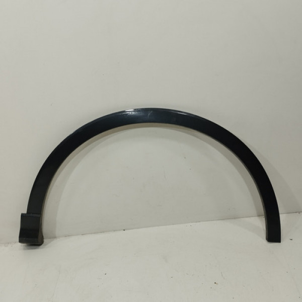 Moldura Paralama Dianteiro Direito Audi Q3 2021 2023 N597