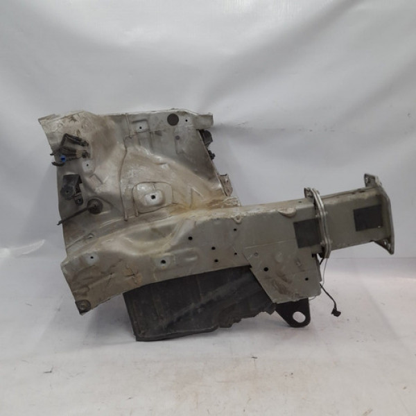 Longarina Caixa De Roda Hyundai Santa Fé 2009 L.e Mn274